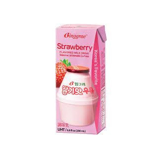 Binggrae Strawberry Milk 200mL